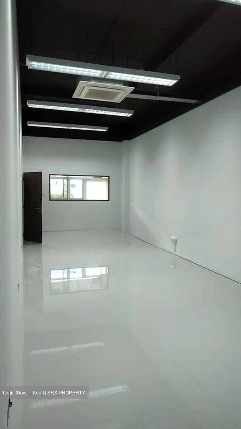 Woodlands Bizhub (D27), Factory #570951851
